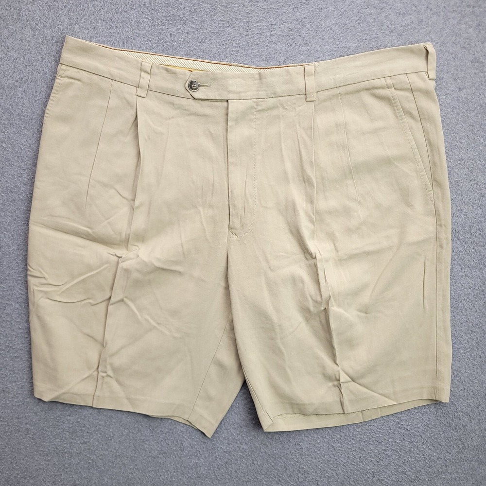 Tommy Bahama Silk Chino Shorts Size 40 x 9 Khaki Pleated Mens